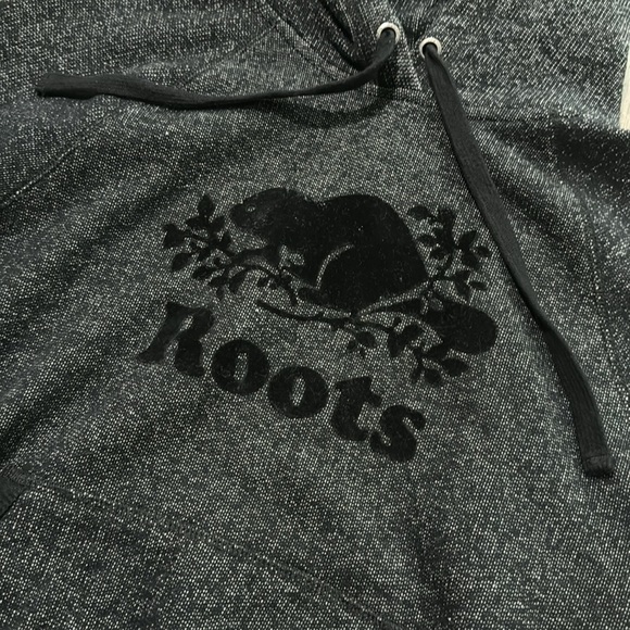 Roots Canada Original Kanga Hoodie Women’s small in black pepper - Picture 4 of 5